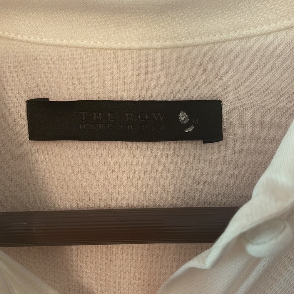The Row button down - Picture 2 of 9